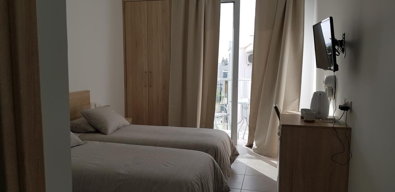 Myriama Apartments Ayia Napa Bagian luar foto