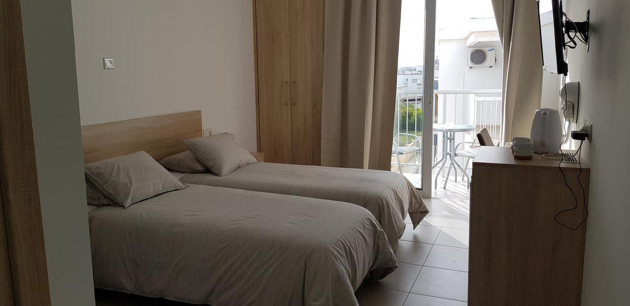 Myriama Apartments Ayia Napa Bagian luar foto